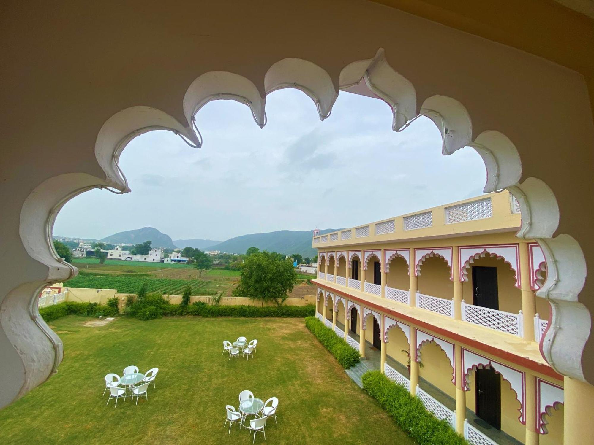Horizon Resort-Feel Of The Nature Pushkar Bagian luar foto